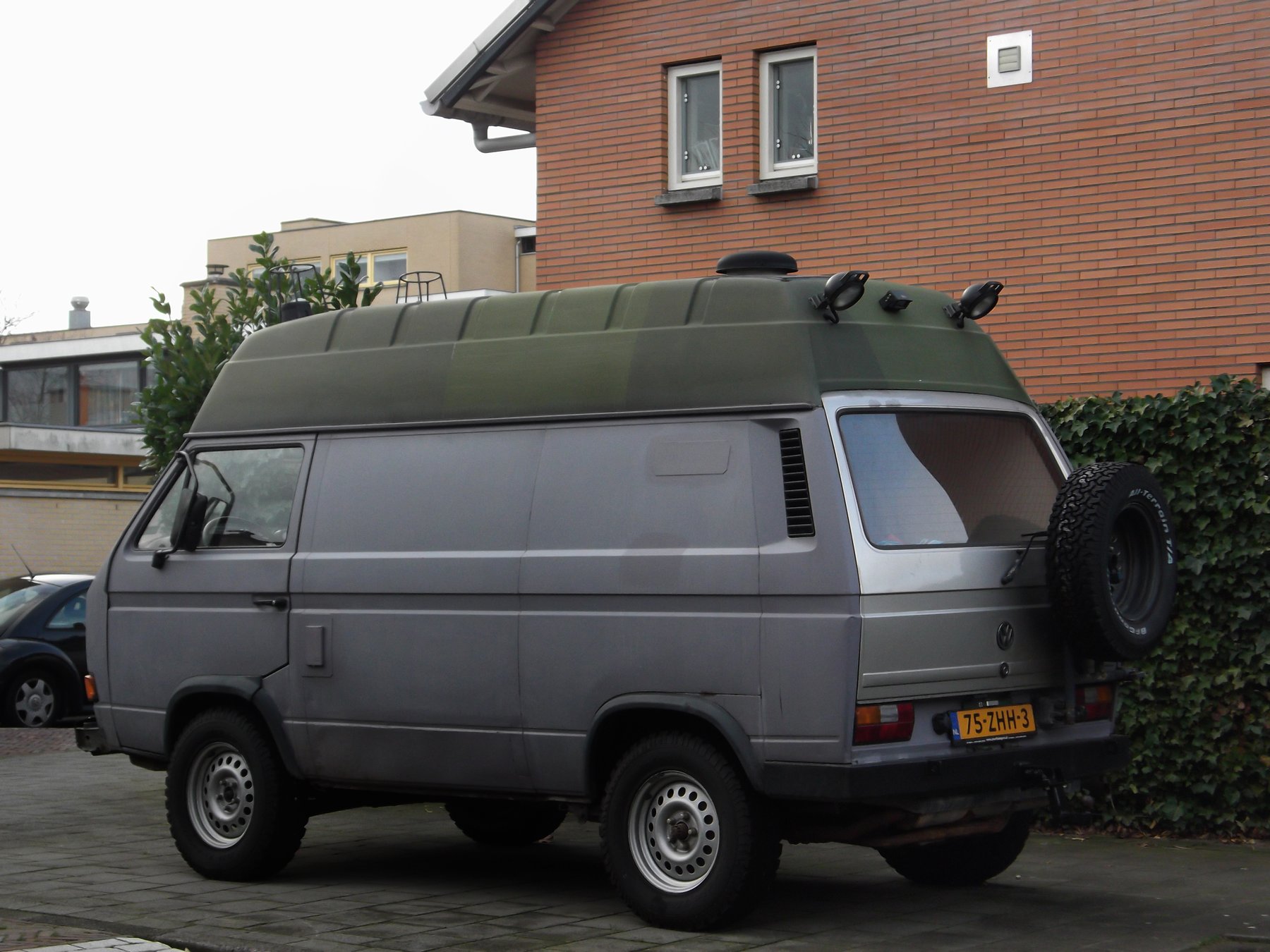 Van Volkswagen TRANSPORTER SYNCRO 2.5-KOMBI-4X4/332