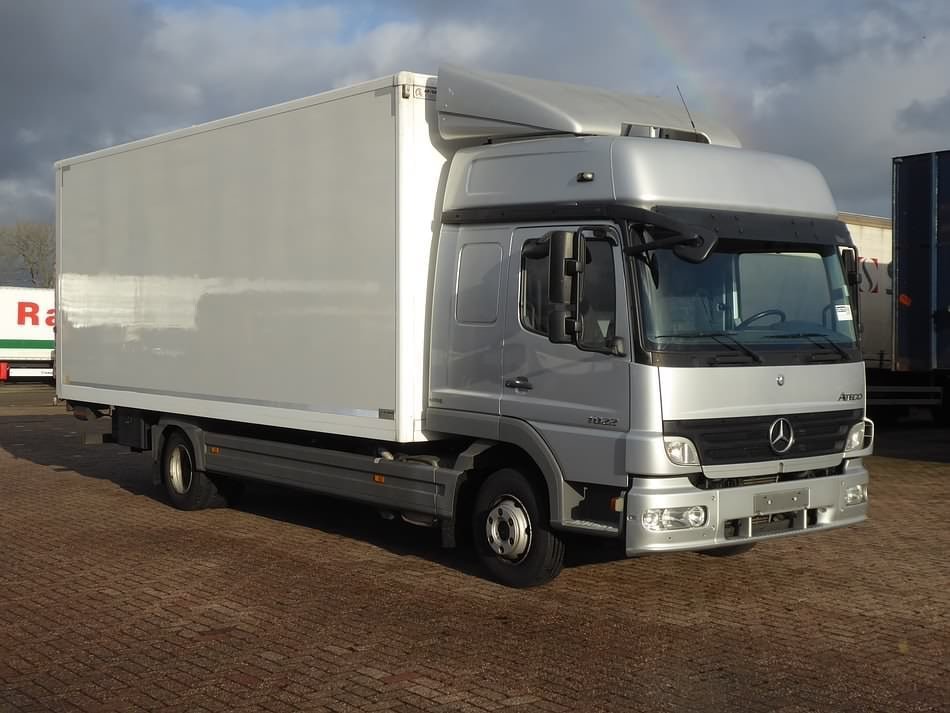 Truck Mercedes Benz ATEGO 1022