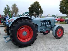 Eicher 3002 Mammut HR A
