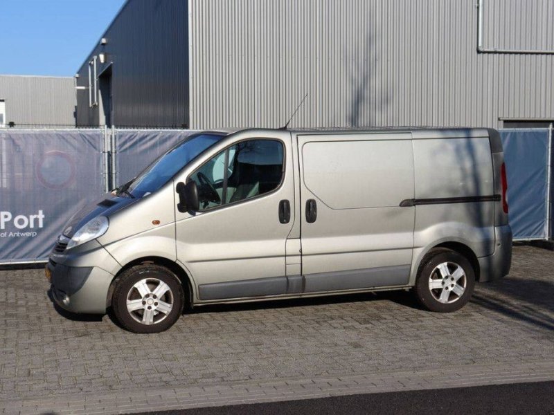 Van Opel 2 2.0CDTI/66KW-E4 2.7T L1H1 CREWCAB