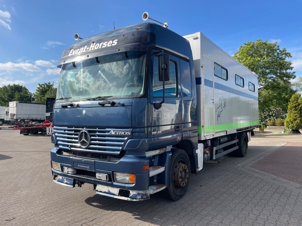 Truck Mercedes Benz Actros 1835 LnR