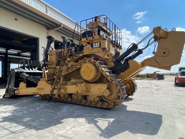 Caterpillar D11T