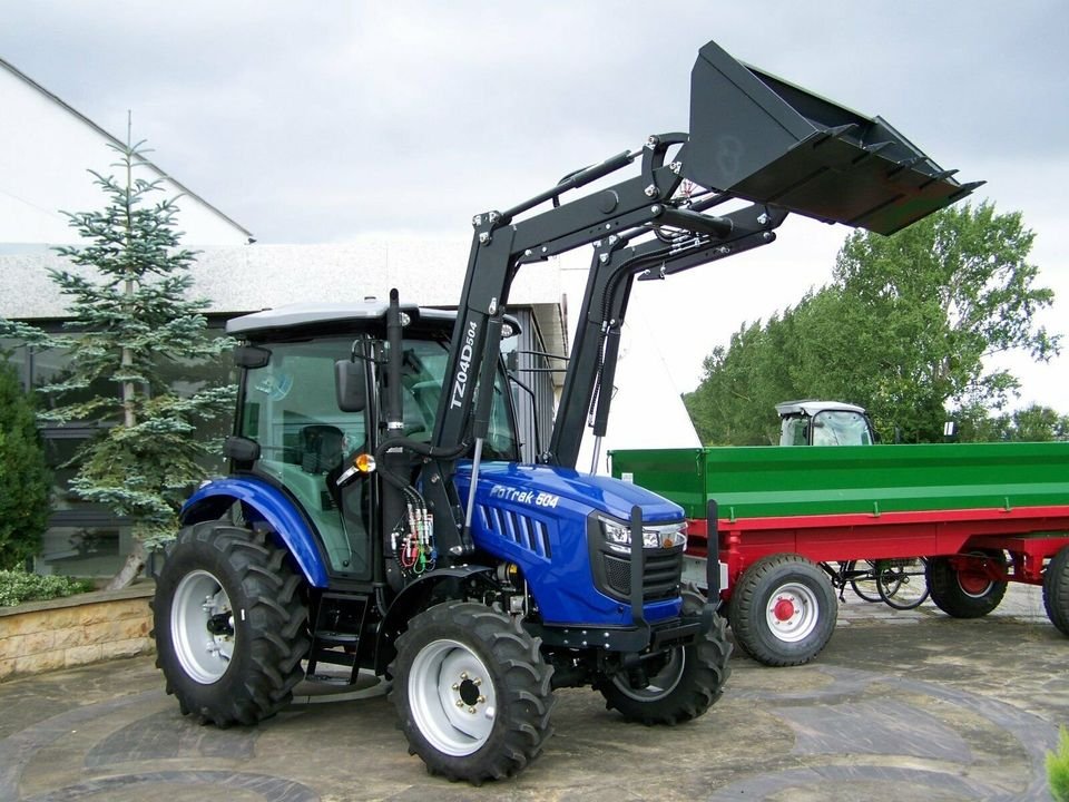 Tractor Joshua Howard 504