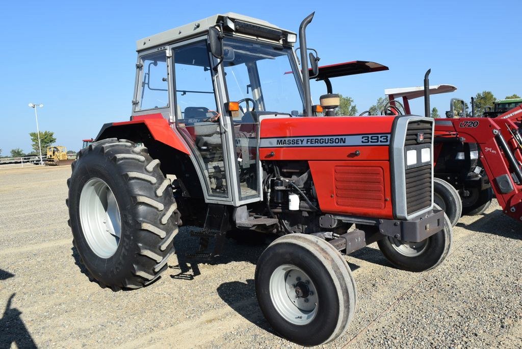 Tractor Massey Ferguson MF 393