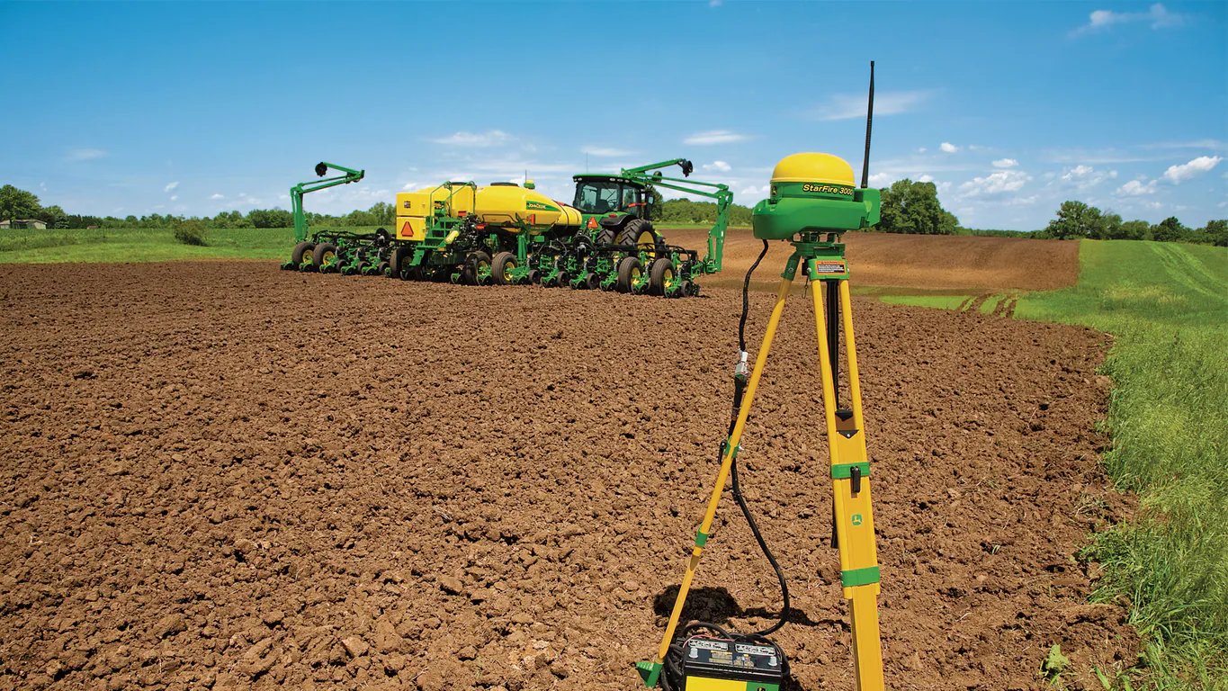 Technika podwórzowa John Deere Radio RTK 900