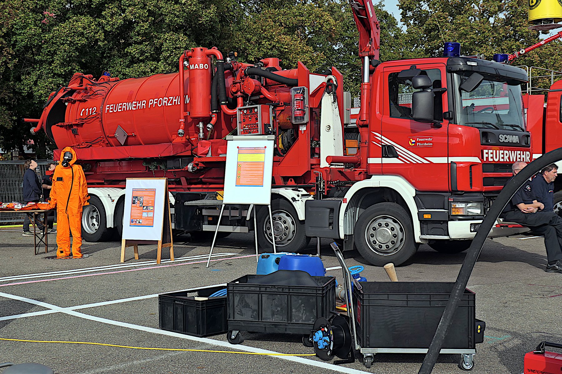 Truck Scania R 124 GB 8X2