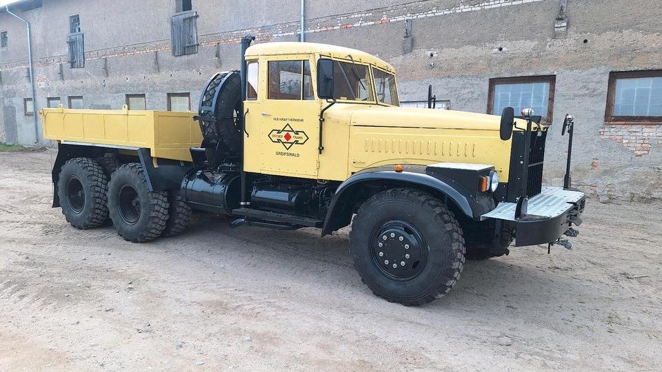 Kraz KrAZ-260