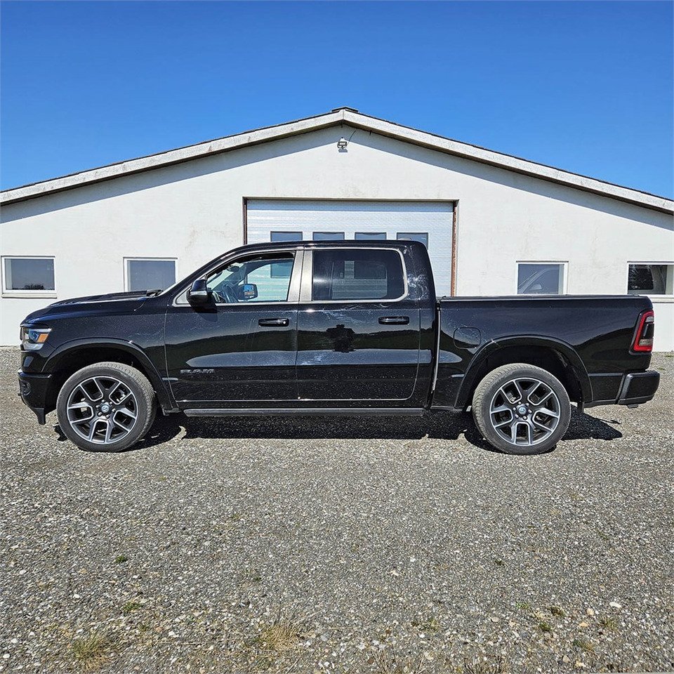 Van Dodge RAMCHARGER SE K6