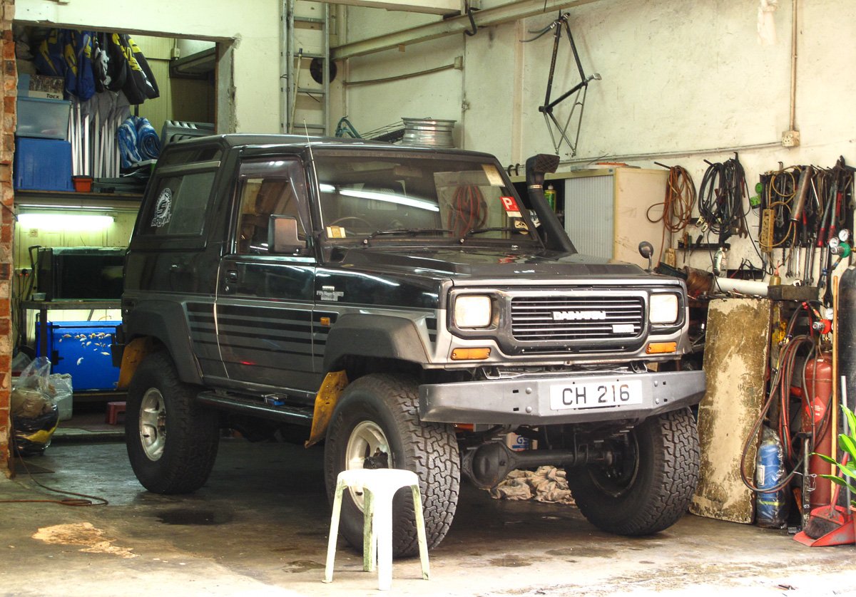 Van Daihatsu ROCKY WAGON