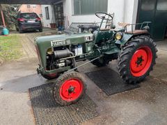 Halleiner Motorenwerke Ciągniki rolnicze