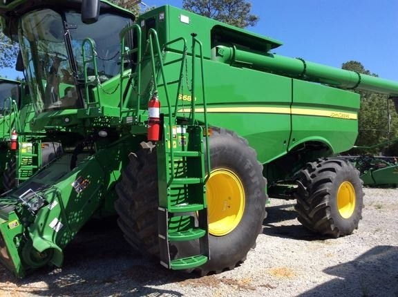 John Deere S680
