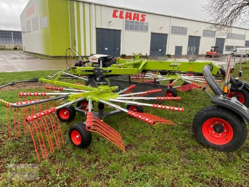 Maschine CLAAS Liner 2700