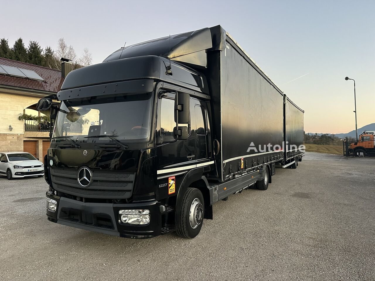 Lastwagen Mercedes Benz 1327L