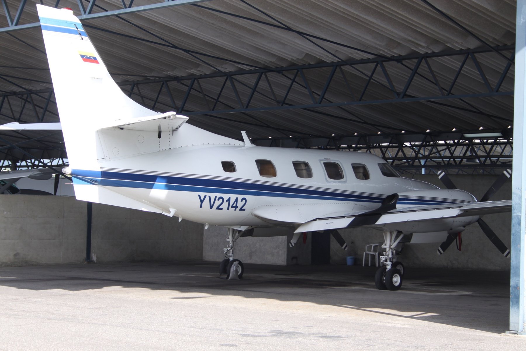 MERLIN 2400 T