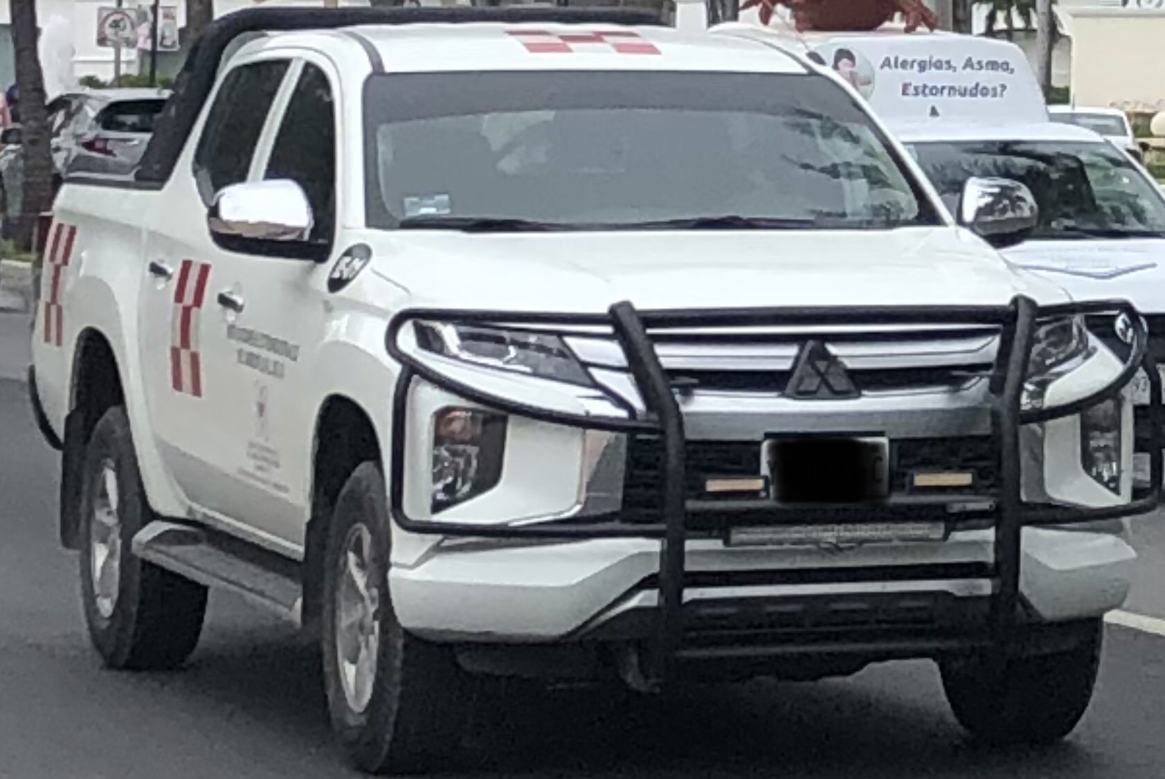 Van Mitsubishi L200 DOUBLE CAB PICKUP