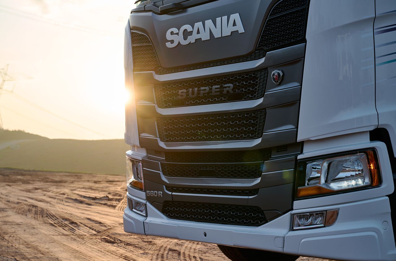 Scania 560 A 8X4/4