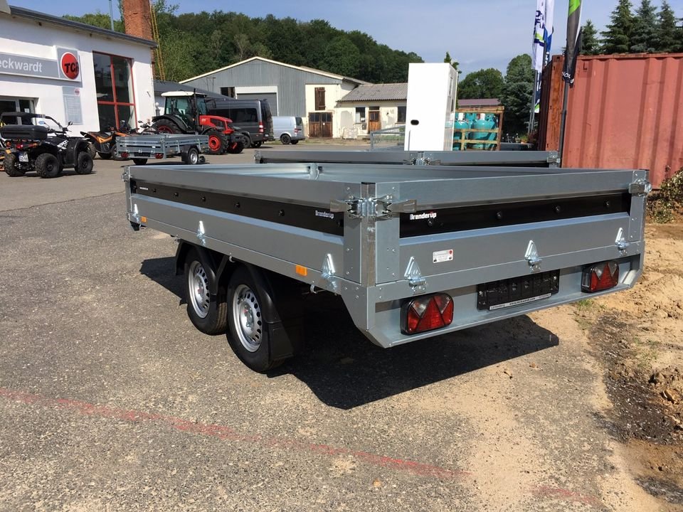 Trailer Buerstner 4310