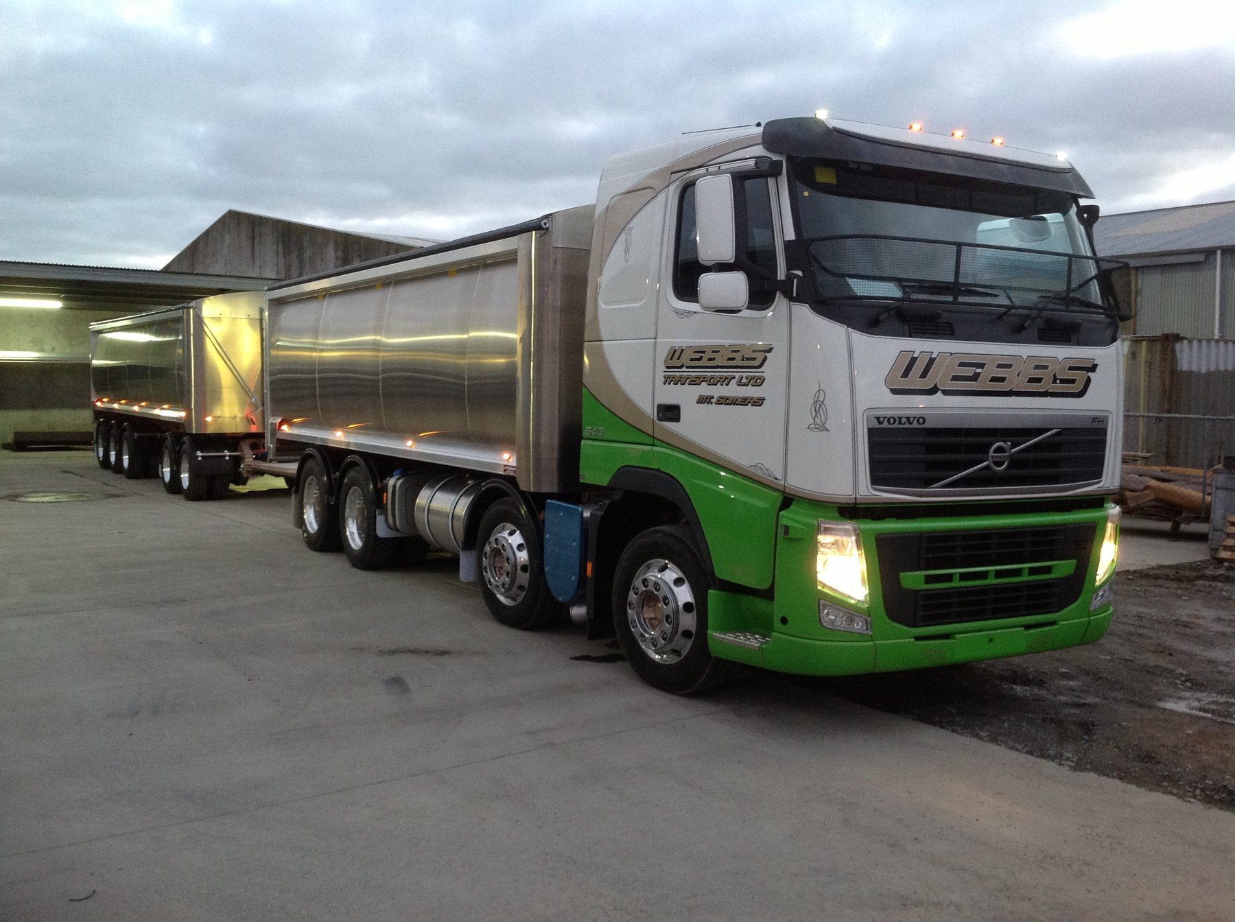 Truck International FH185