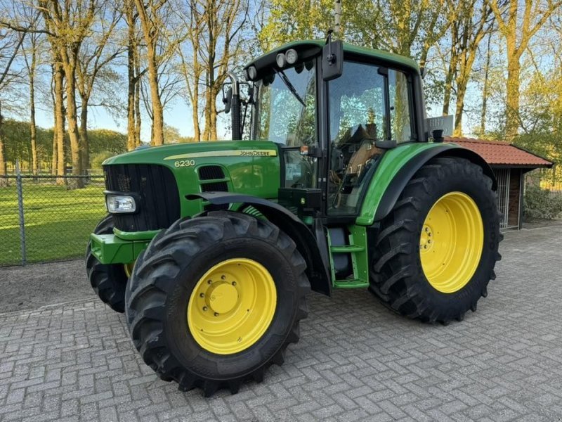 Tractor John Deere 6230 Premium