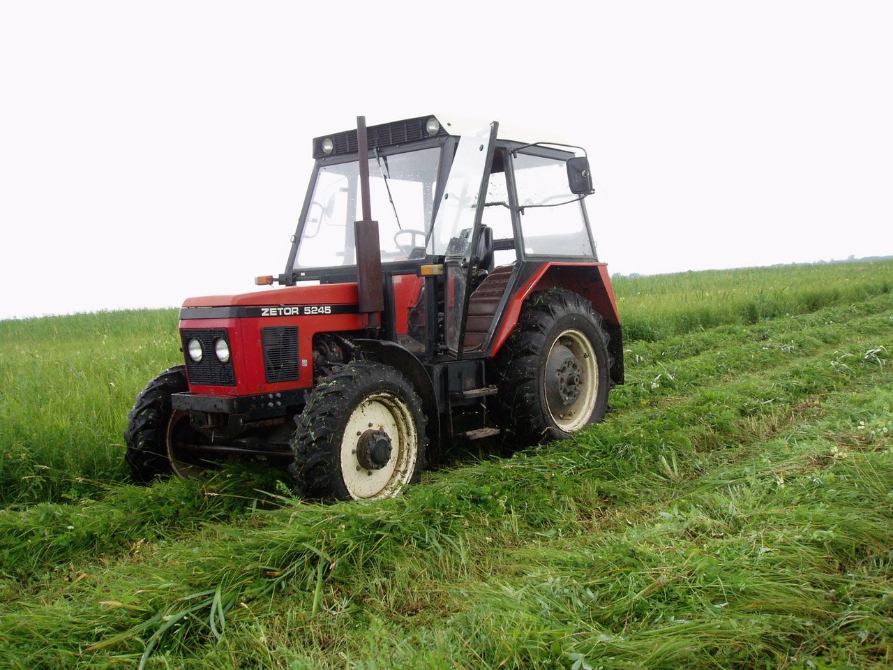 Tractor Zetor 10111