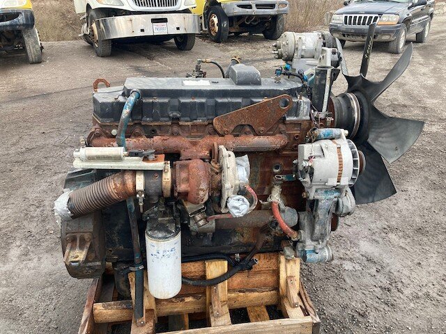 Heavy-duty on-road engines International S330