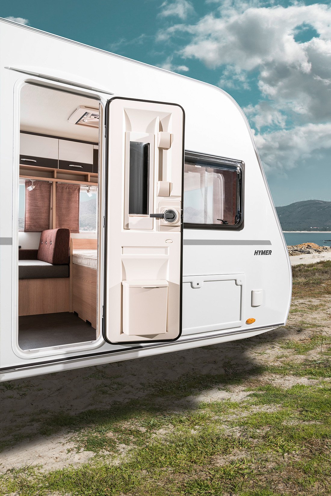 Anhänger ERIBA LIVING 471