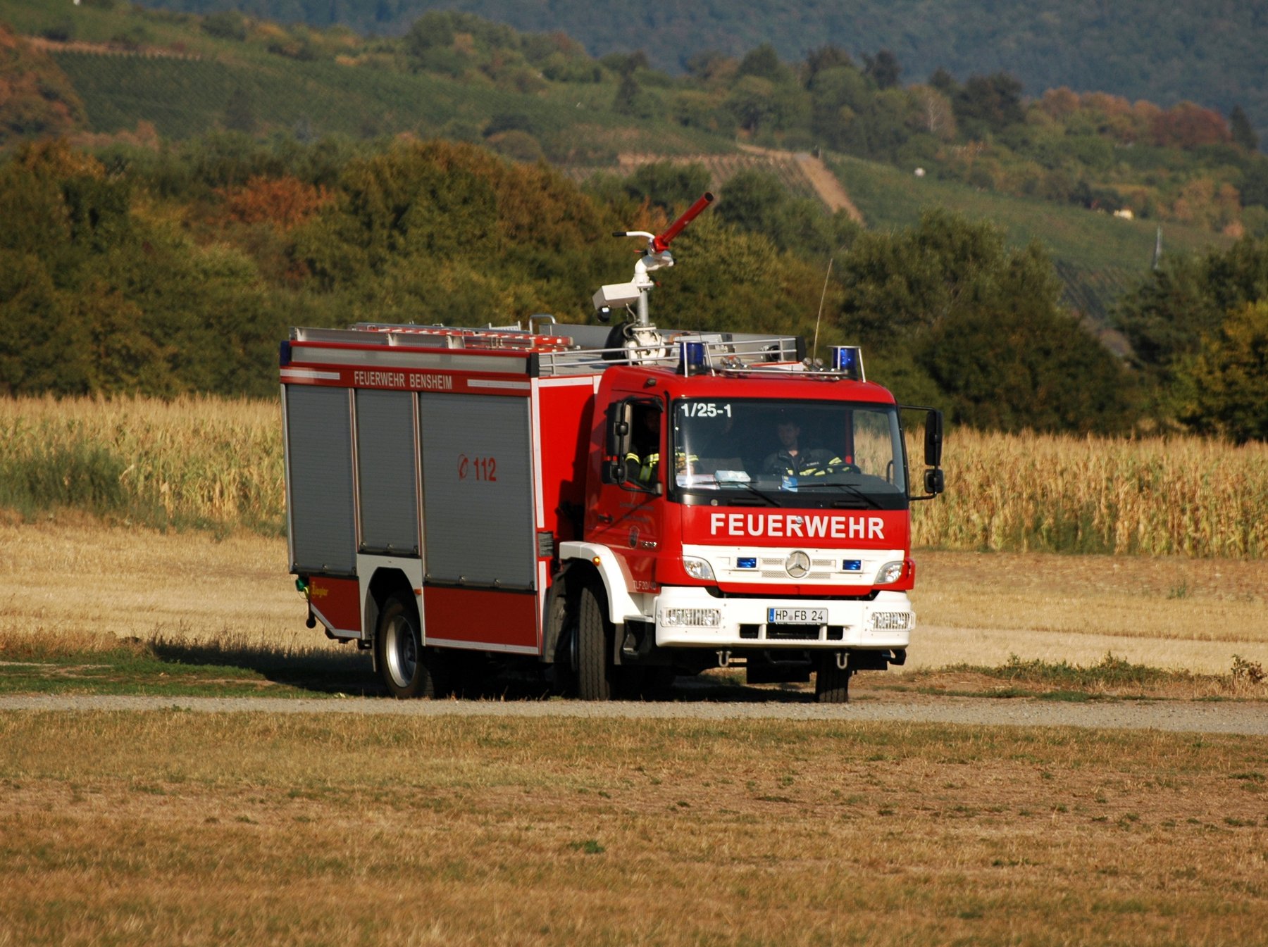 Truck Mercedes Benz 1328