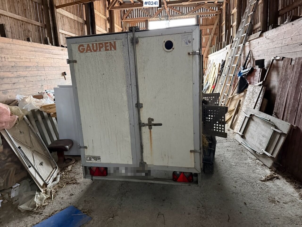 Bk Trailers D 2002 MW