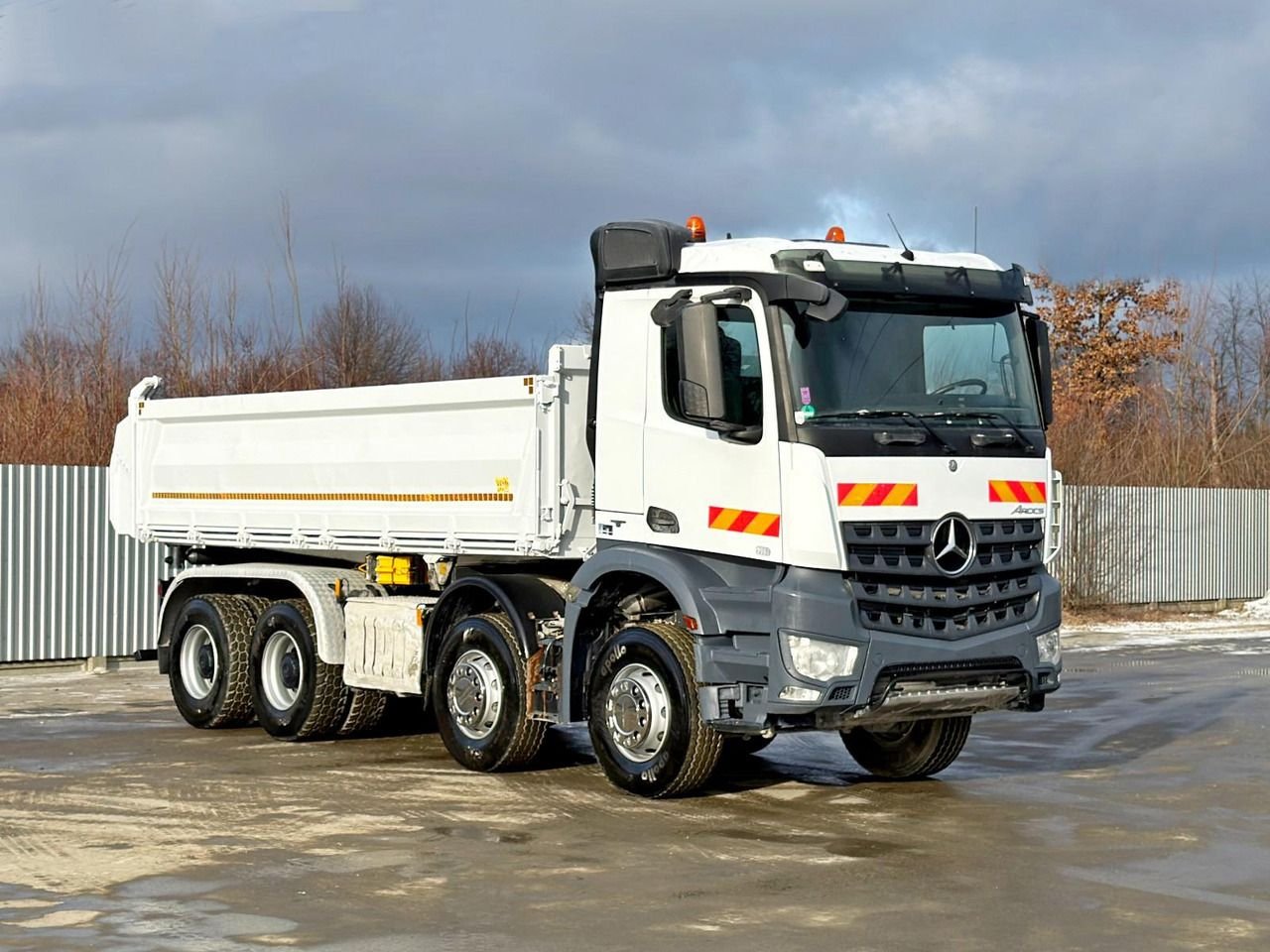 Truck Mercedes Benz 4141 B 8X4/4