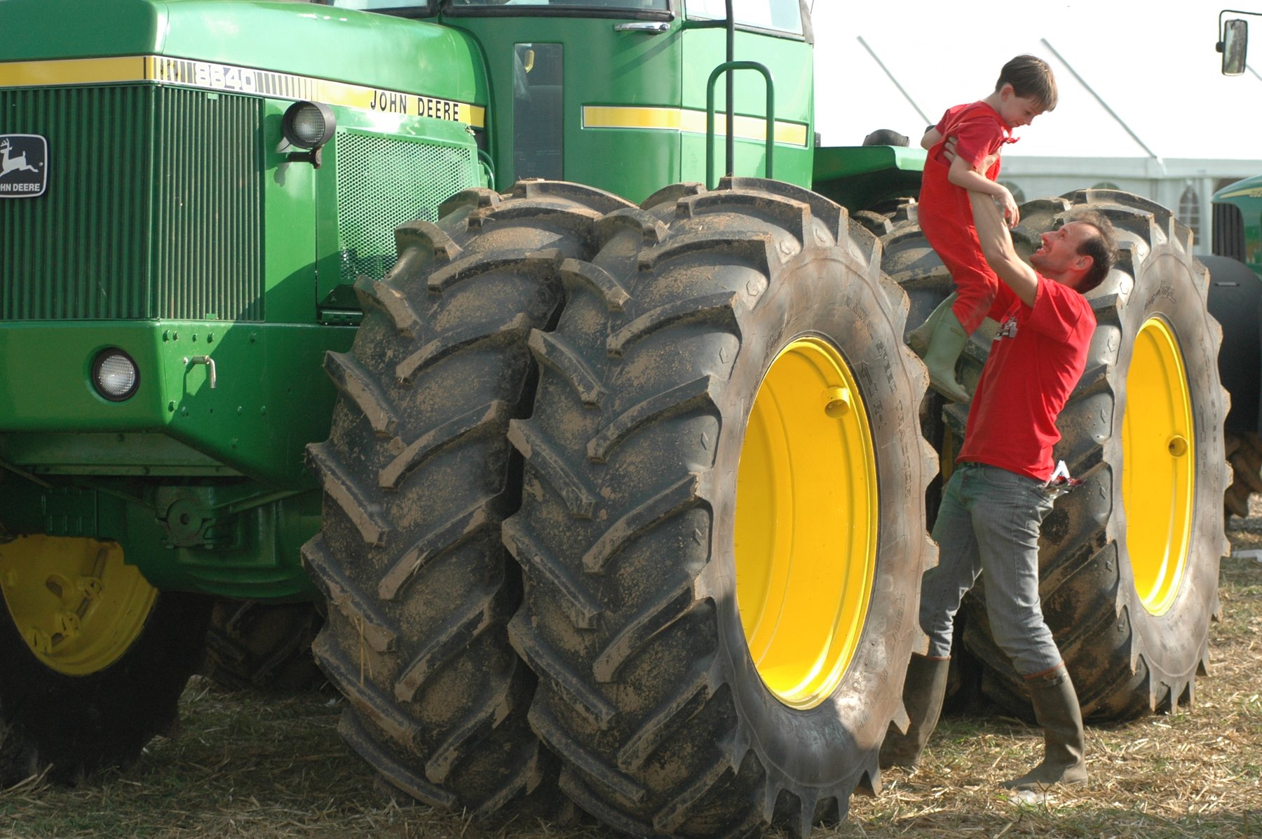 John Deere 8640