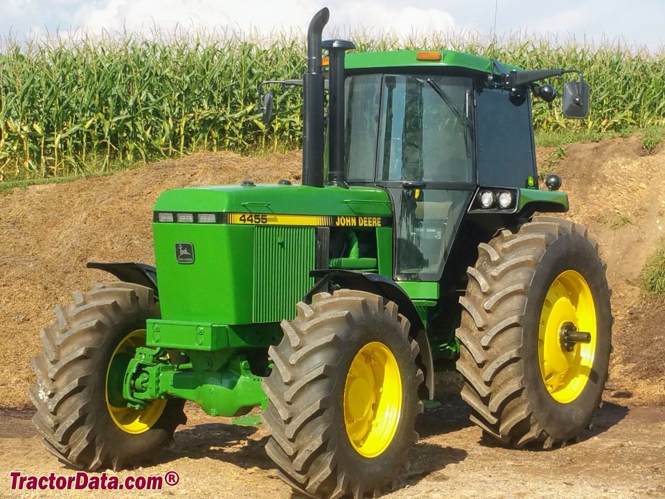 Tractor John Deere 4455-4X4/2680