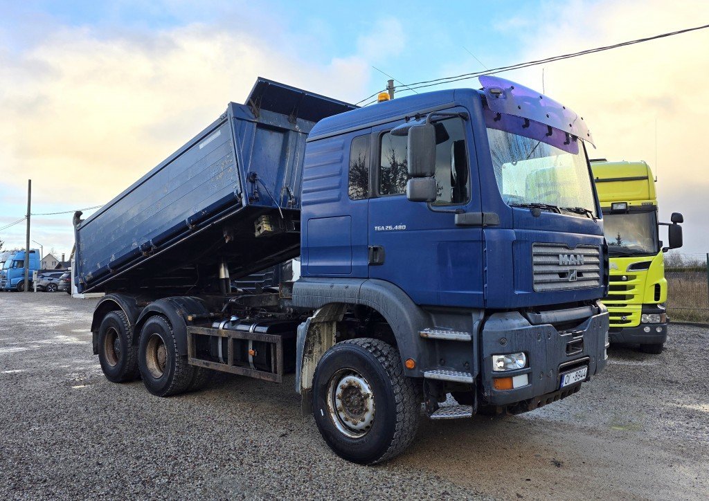 Truck MAN TGA 26.480 6X6H BB