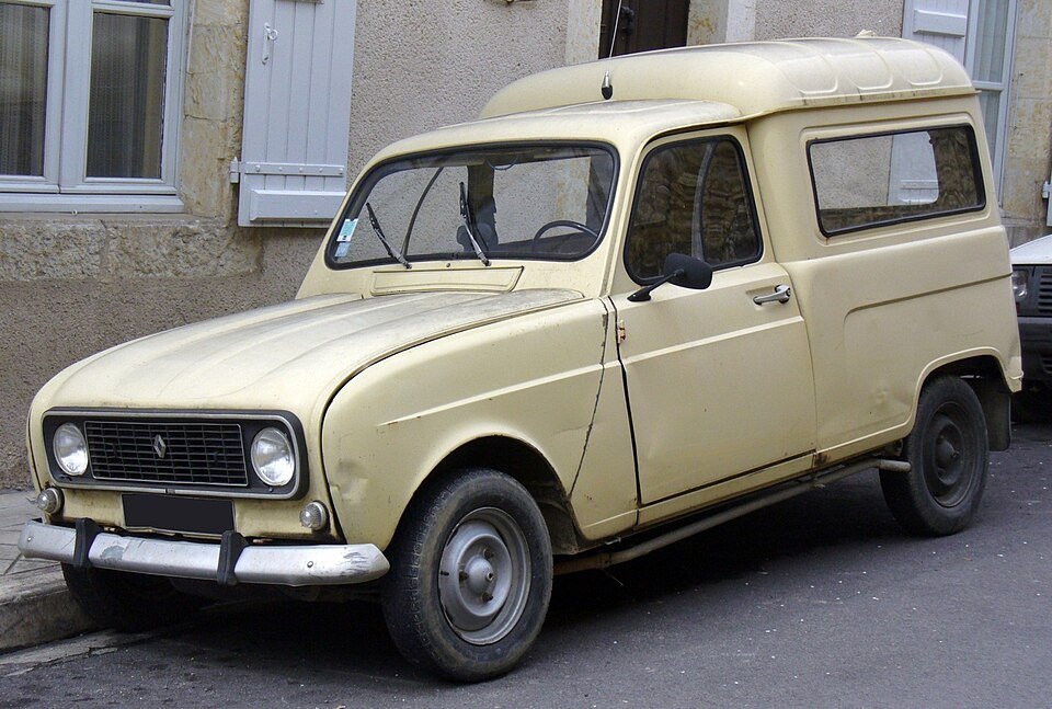 Renault RENAULT 4 F4