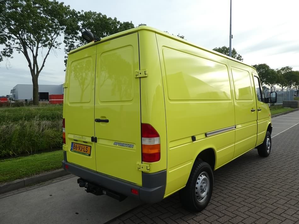 Van Mercedes Benz A 312 MODDE 35