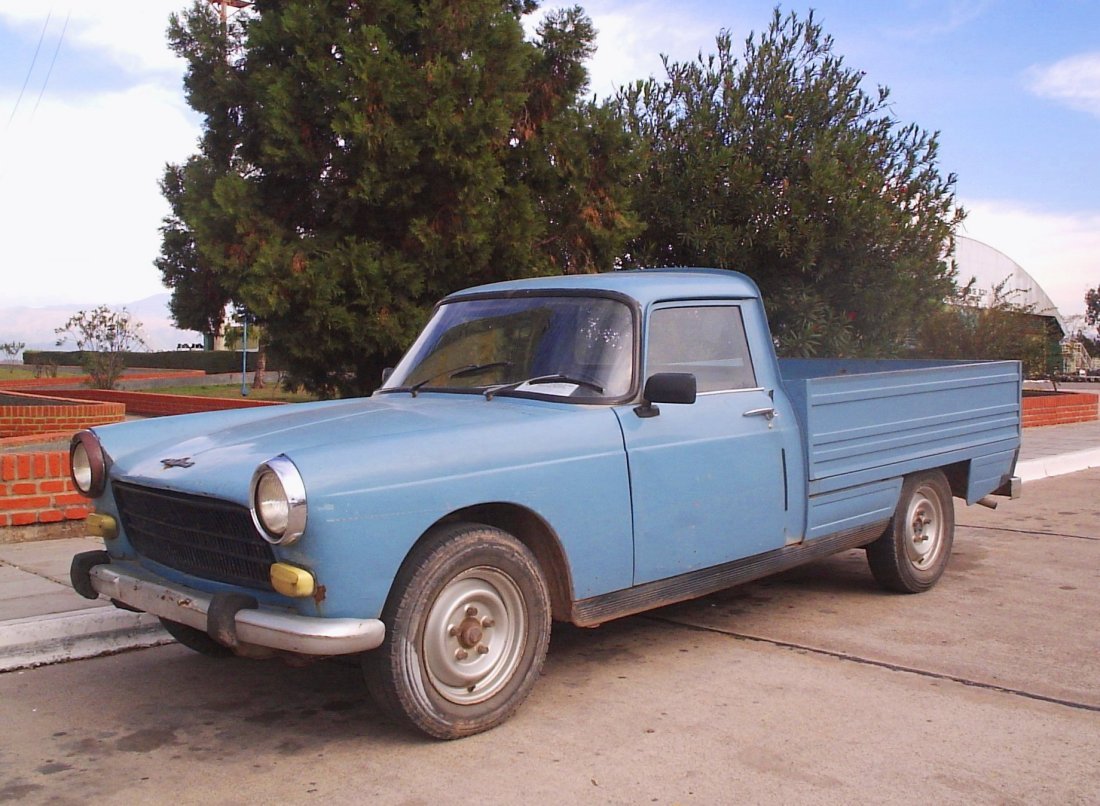 Van Peugeot 404 U 10