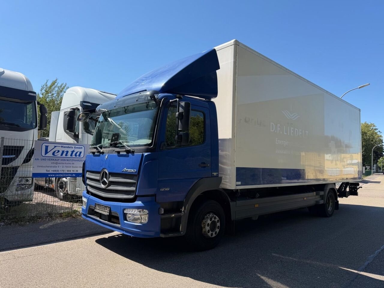 Truck Mercedes Benz 1218L