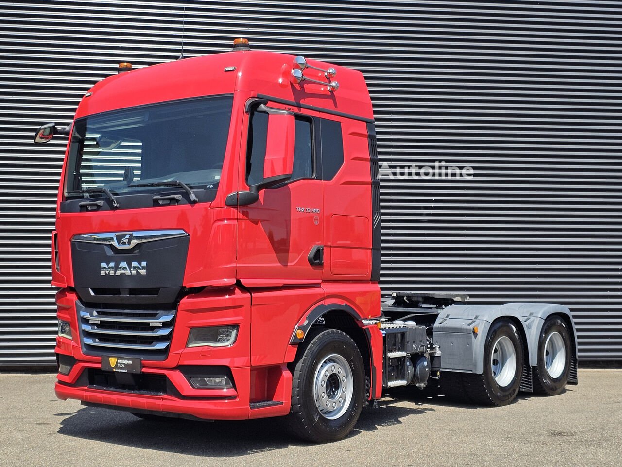 Truck MAN TGX 33.580 6x4 LL SA