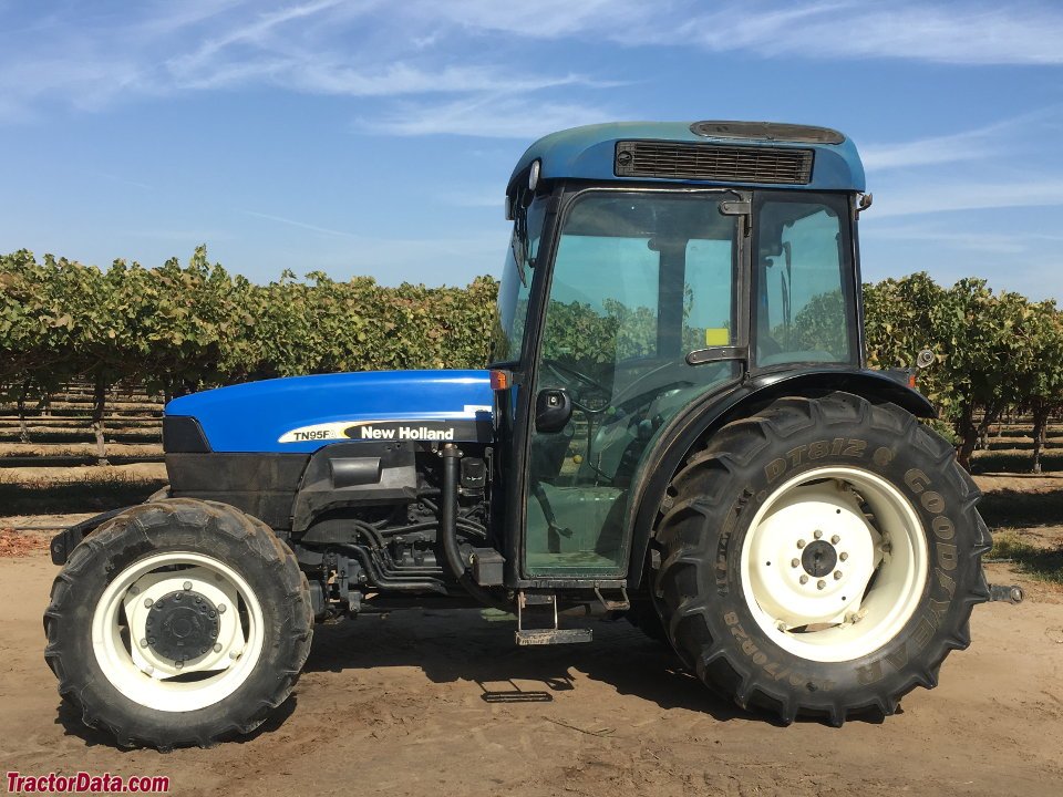 Tractor New Holland TN95VA