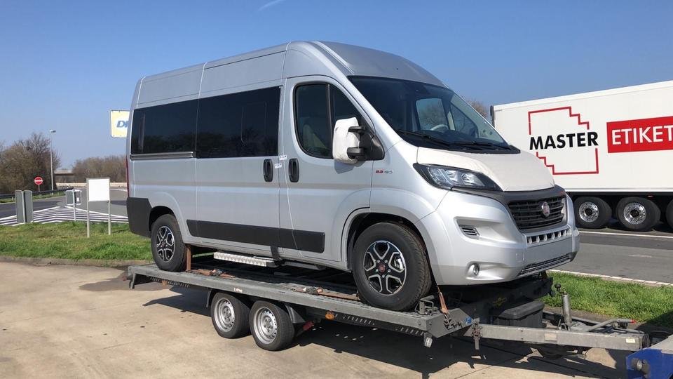 Pas KLEIN TRANSPORTER