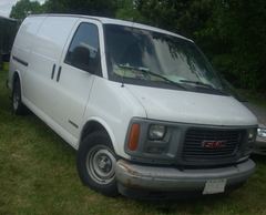GMC SAVANA 1500 VAN