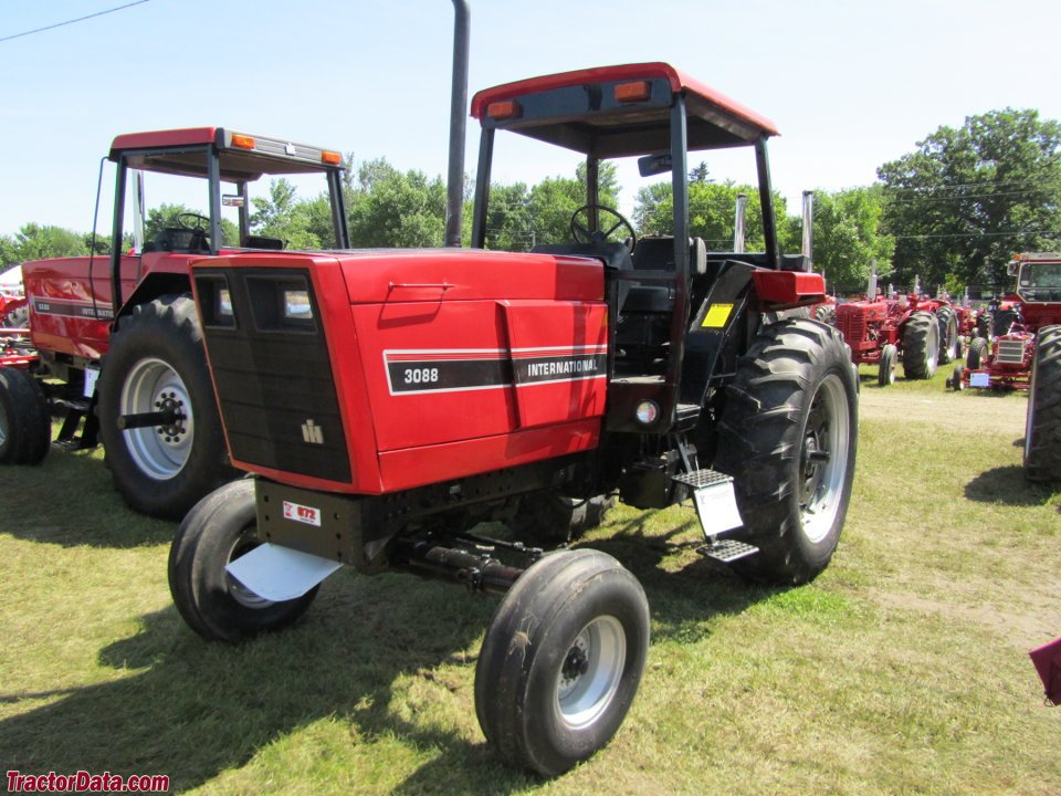 Tractor International Harvester 3088