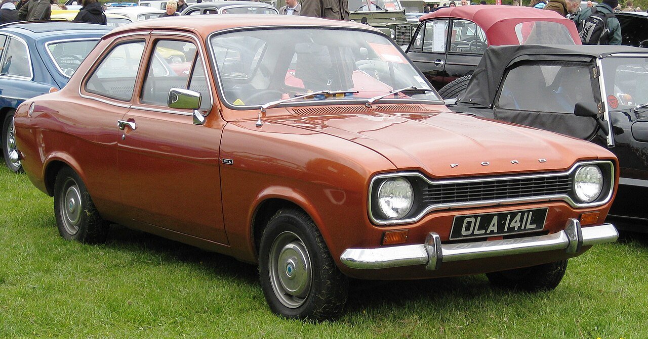 Light trailers up to 750 kg Escort B19G 1