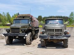 Zil 375 A