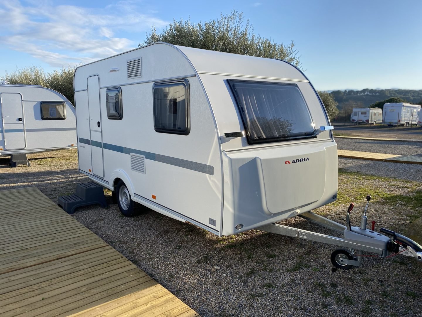 Anhänger Adria AVIVA MOVE 400CP