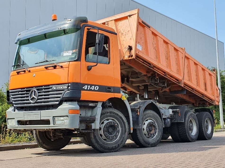 Truck Mercedes Benz 4140B/8X4/4