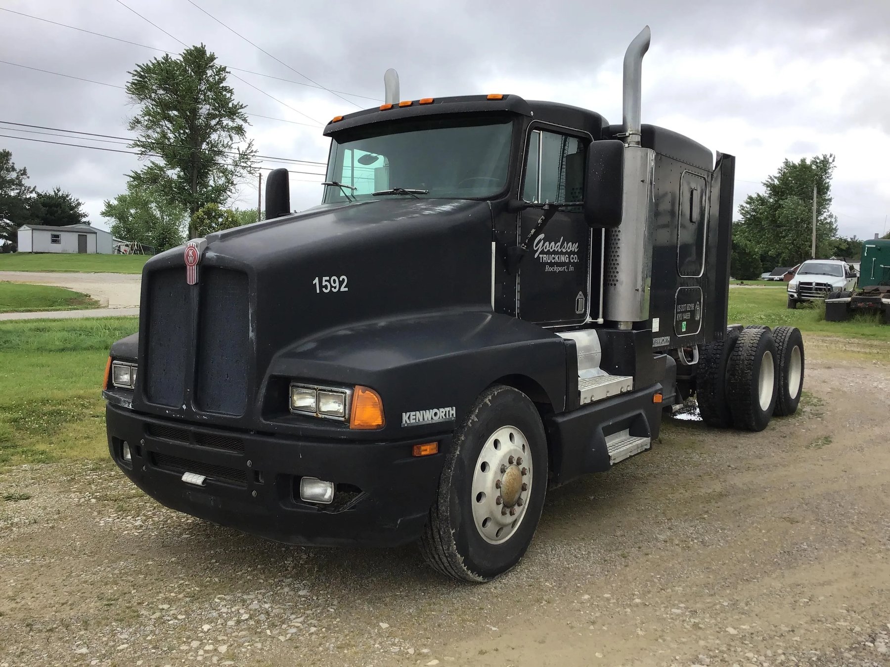 Samochód ciężarowy Kenworth T400