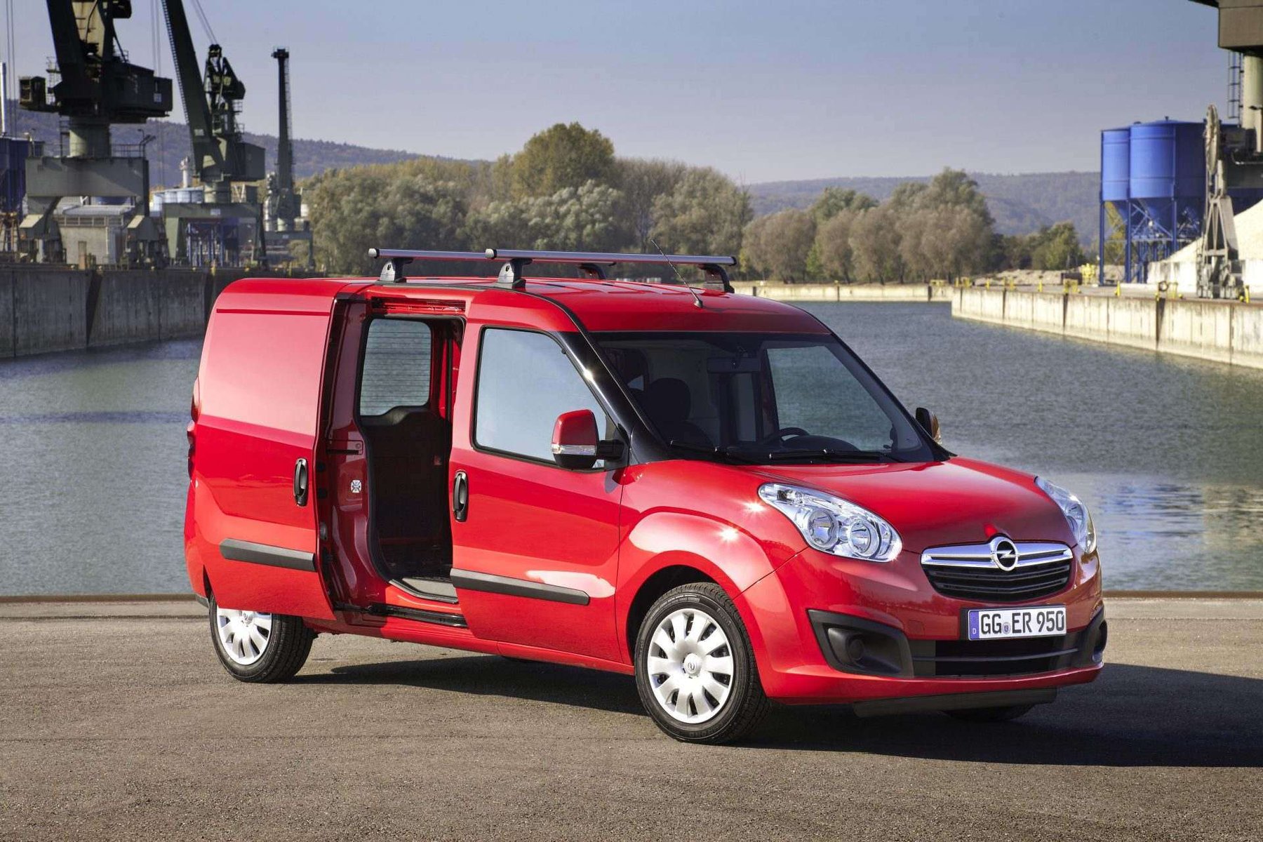 Transporter Opel COMBO D 1,4I