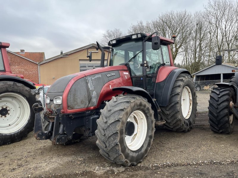 Tractor Valtra T 150 4X4