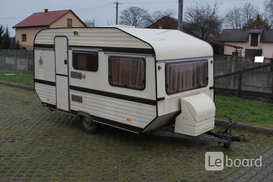 Anhänger BERGLAND 3950T