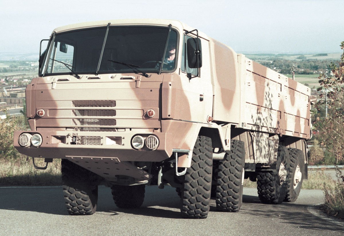 Lastwagen Tatra 816